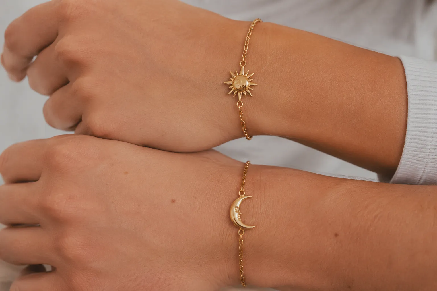 bracelet lune et soleil qui s emboite - Ce que révèle un bracelet lune et soleil qui S'emboite créé sur mesure chez VANGELDER